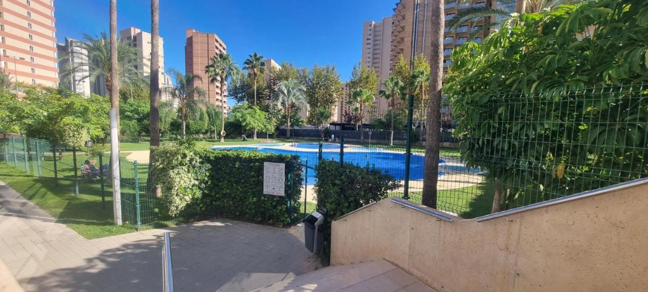 Apartamento Torre D'Oboe Vistas Al Mar Benidorm Kültér fotó